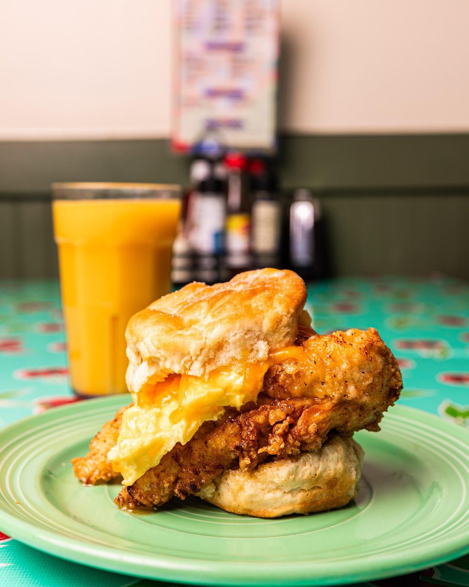 It's #nationalbuttermilkbiscuitday which is basically the best day ever!! Ours are perfect on their own or with a smear of apple butter but for a real meal we recommend filling your biscuit with eggs, cheese and chicken! 🤤