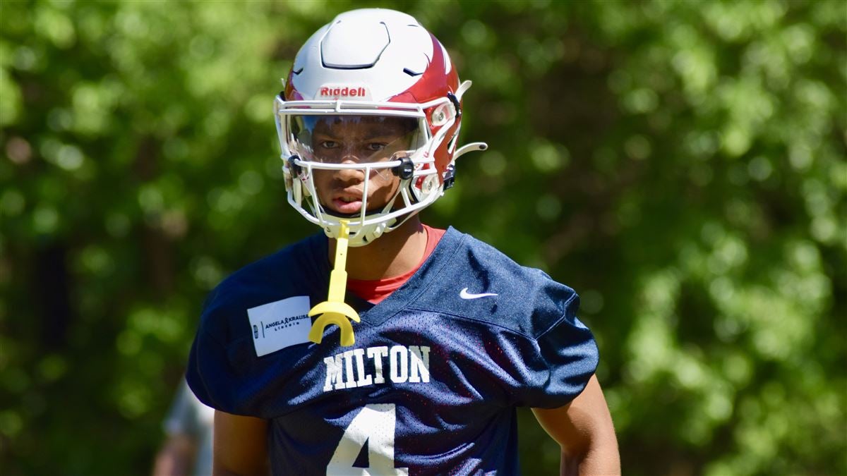 Four-star WR CJ Wiley of Alpharetta (Ga.) Milton isn't rushing into a decision and is still considering at least six schools. 247sports.com/article/covete…