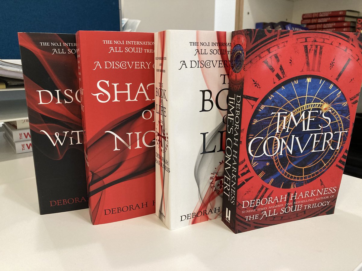 Ahead of #TheBlackBirdOracle coming from @DebHarkness on 16 July, who in the UK would like to win her first 4 #AllSouls novels? Like, RT, Follow to enter! Winner chosen at random at midday tomorrow! (Wednesday 15 May)