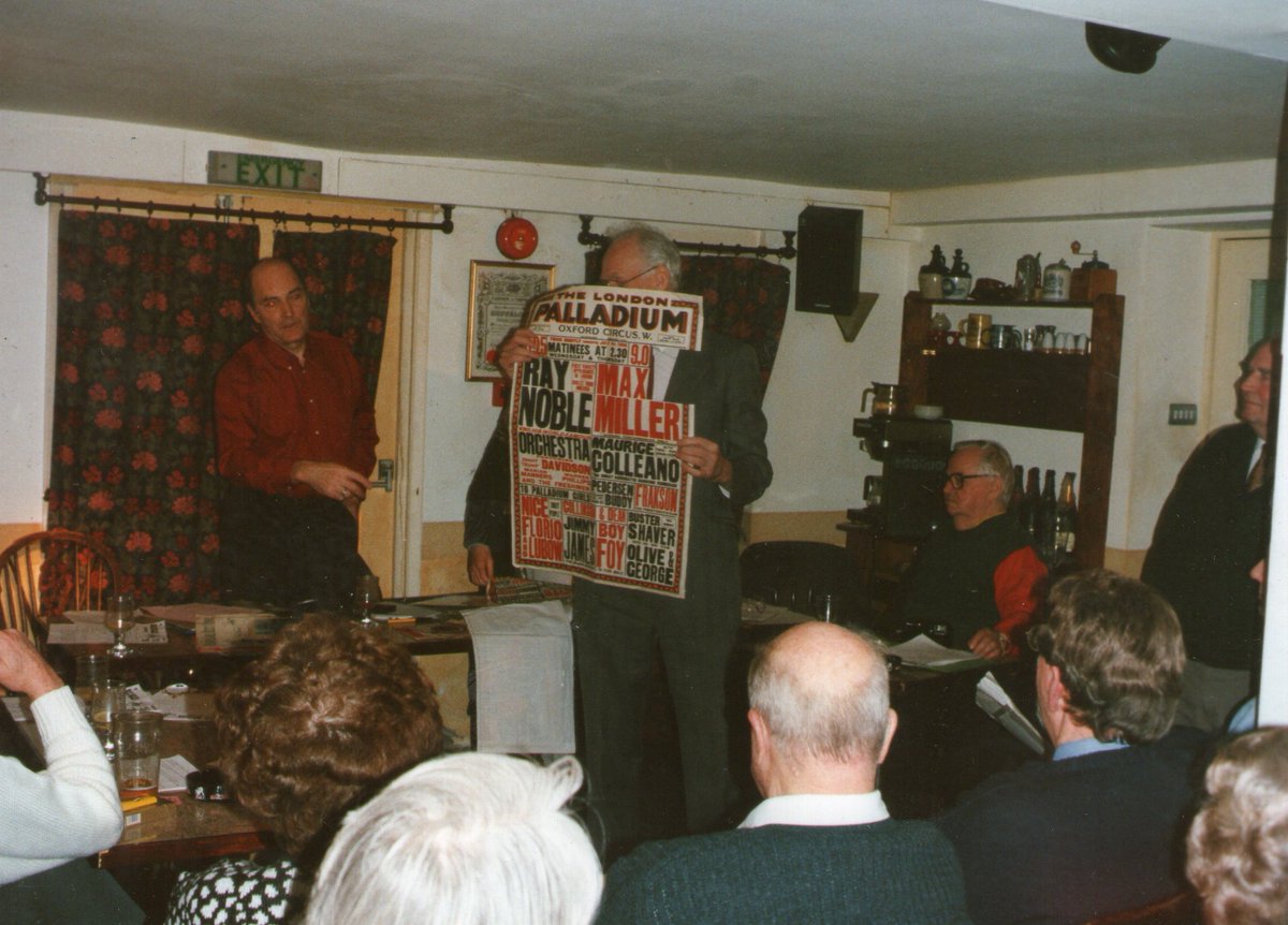For #MUSICHALLVARIETYDAY the late Max Tyler, BMHS historian giving one of his legendary talks. This one at a very early Max Miller Appreciation Society meeting in Brighton 1999. With one of Max Millers suits and a couple of playbills. Photo credits, me! @musichallsoc