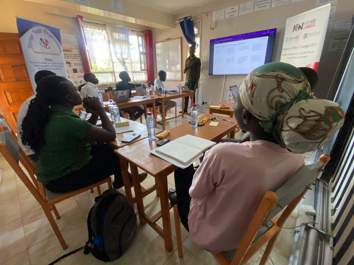 We were privileged to be part of data literacy training under the Research to Change (R2C) which is an action based learning for positive youth development program convened by @IDL_Labs with support from @USAIDKenya & @ExcelYouth