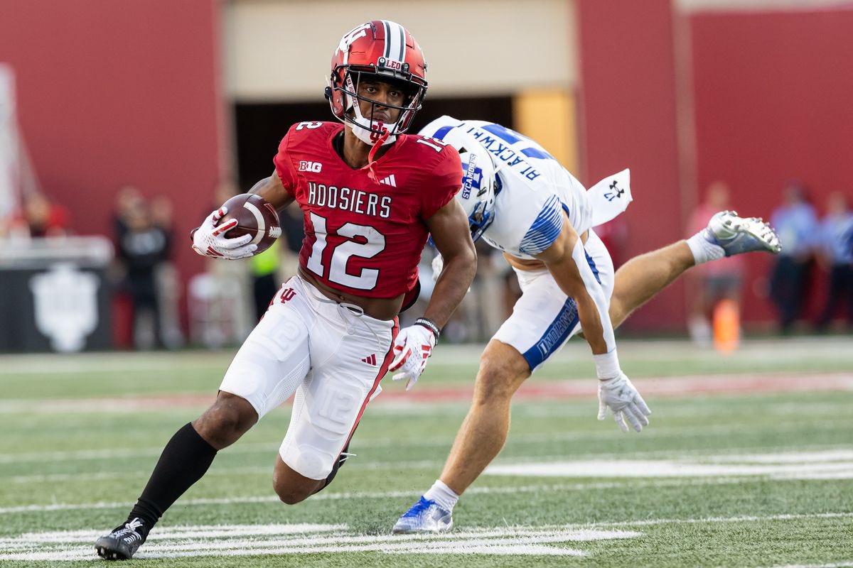 Blessed to have received my 9th offer from Indiana University! @RamonS_RU @Blake_Littman @JeremyO_Johnson @JohnGarcia_Jr @JeffersonFootba @RustyMansell_