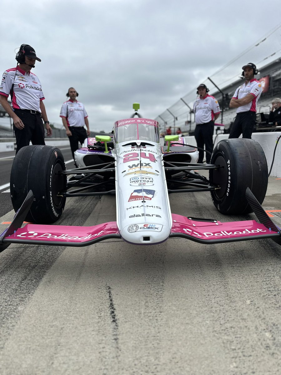 Almost GO time! 😁 #DrivenByDRR | @RyanHunterReay | @ConorDaly22