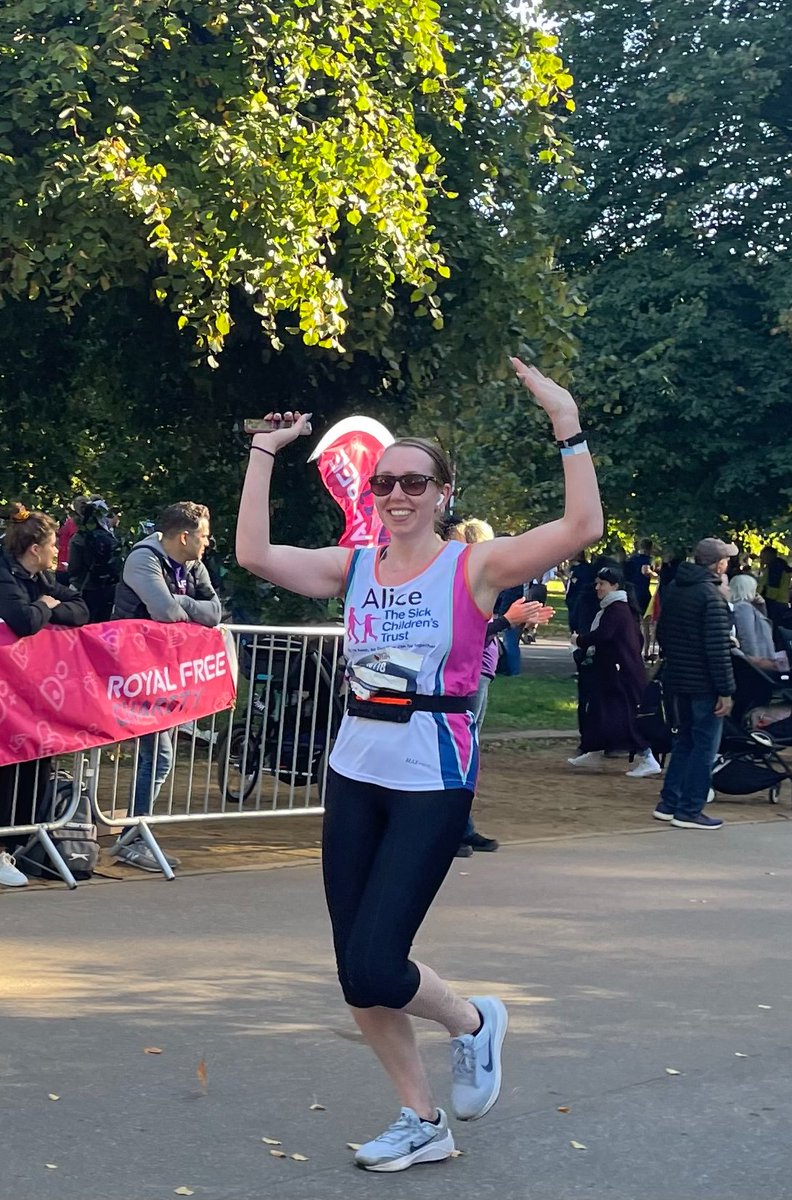 Could you take on a half marathon to support our 'Homes from Home'?  

We have places for this year's #RoyalParksHalf 🏃‍♀️ and you can take part to support seriously ill children and their families. More info bit.ly/sctroyalparks
#charityhour