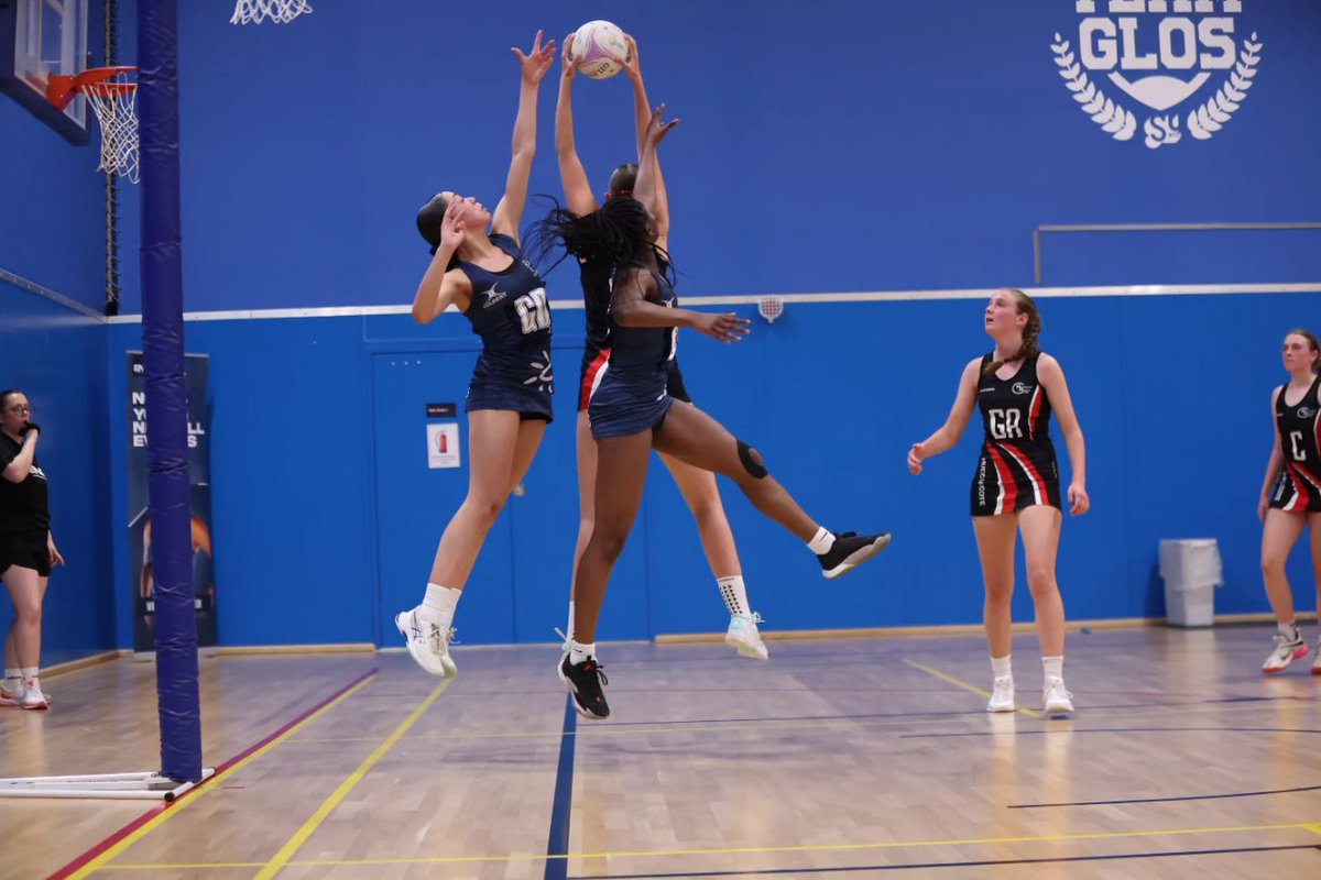 PHOTOS UPLOADED📷

Check out the photos from the ENG U15 YNPL Championship Finals.

Amazing work from <a href="/_morganharlow/">Morgan Harlow</a>

Link⬇️
facebook.com/media/set/?van…

#bestseasonyet