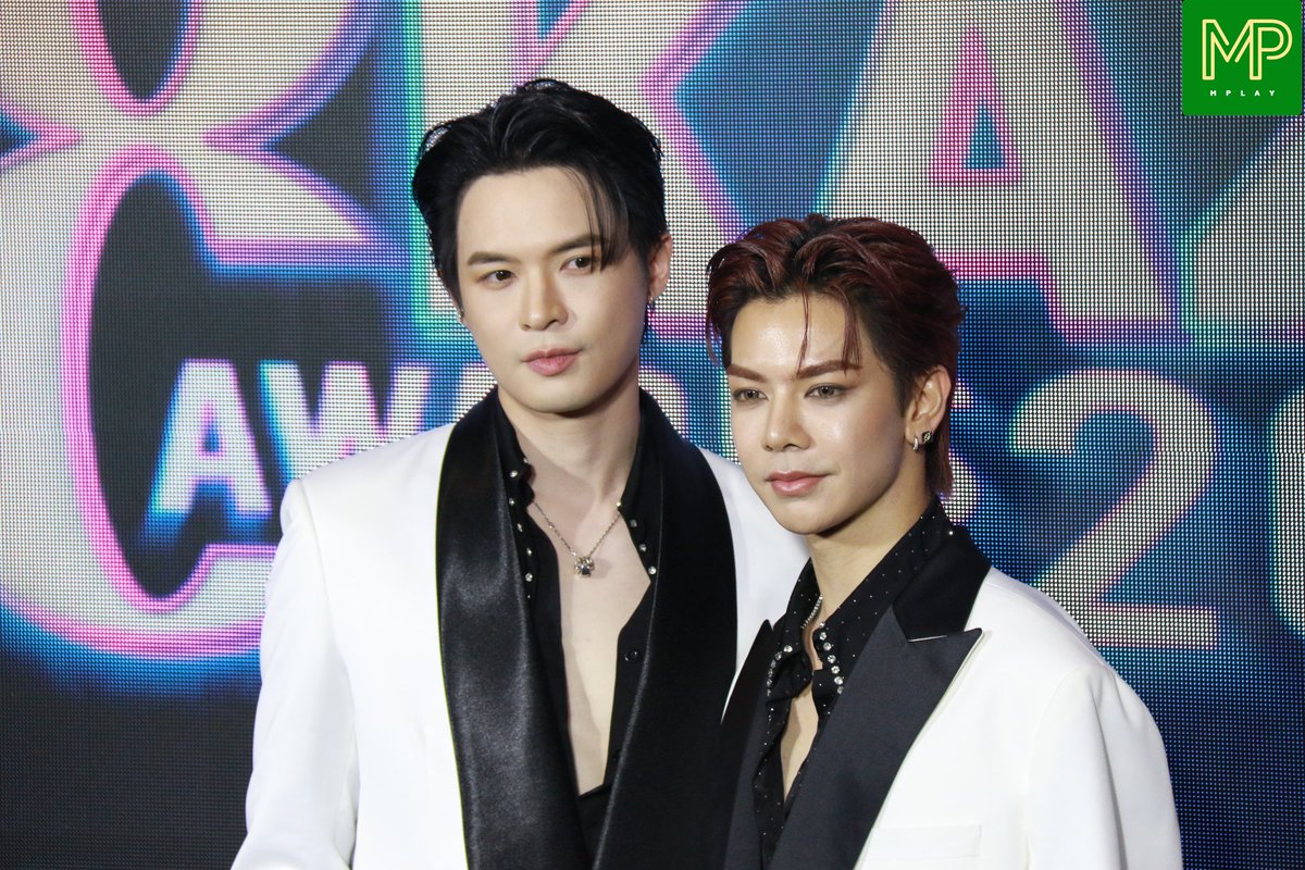 MPlay_2021's tweet photo. "บิลลี่-เบ๊บ" ในงานประกาศรางวัล "KAZZ AWARDS 2024" ฉลองครบรอบ 18 ปี นิตยสาร KAZZ

PATCHANON TANATAT x KAZZ
#KazzAwards2024xBILLYBABE
#bbil1ypn #babiibabe 
#BillyBabe #idolfactoryTH
#KAZZAWARDS2024 #KAZZMAGAZINE https://t.co/TdDhI0apgQ