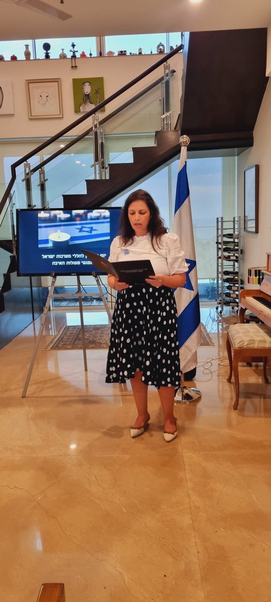 noamovnat's tweet photo. This year the transaction from memorial day to Independence day was significantly harder. Both occasions mixed in an unforgettable encounter due to the amazing people from Israel that came to #Mumbai. I will never forget it...
Happy independence day my beloved County
#israel76 https://t.co/rJDcecaVAZ