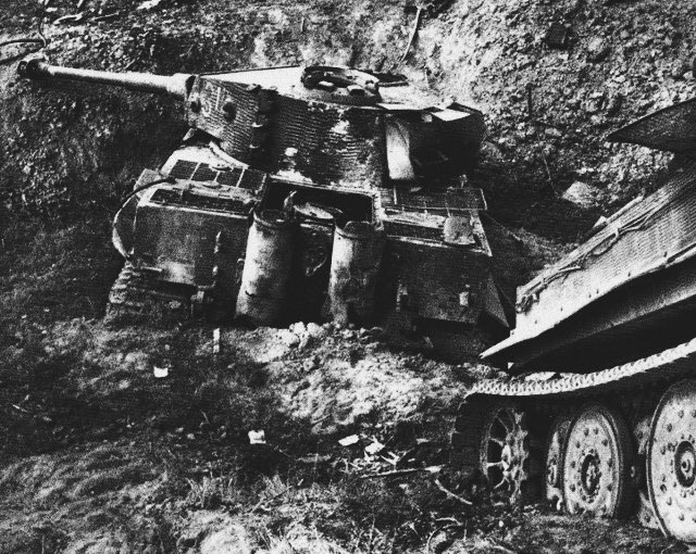 𝘛𝘈𝘕𝘒𝘚 ⌖ tweet media