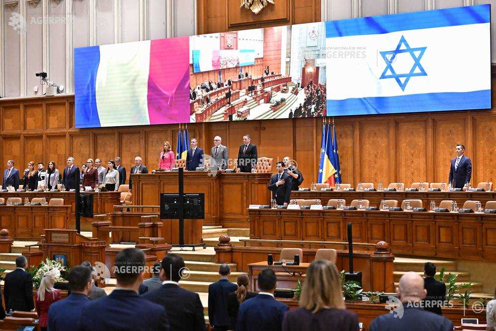 Honoring t/special, uninterrupted 76 years bond btw t/two states, t/🇷🇴Parliament recently declared by law May 14 as Day of Solidarity & Friendship btw #Romania and #Israel. Today it was officially marked for t/1st time in a solemn session in t/Parliament plenum 🇷🇴🤝🇮🇱 📷@agerpres