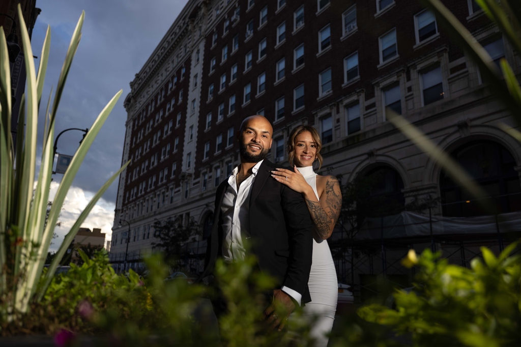 Elyse & Isiah engagement session.
Downtown, Worcester, MA

#unitymike #BestofWorcester #WorcesterMA #loveauthentic #WorcesterWeddingPhotographer #BostonWeddingPhotographer #WeddingPhotographer #BostonWeddings #WorcesterWeddings #WeddingInspiration #Brewonthegrid
