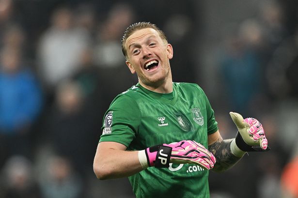 🚨 Jordan Pickford's career is set to take a ridiculous turn as he is set to leave Everton to join Premier League giants. No more relegation fights for him, only trophies! 😳 Full Story: bit.ly/3K1pKs4