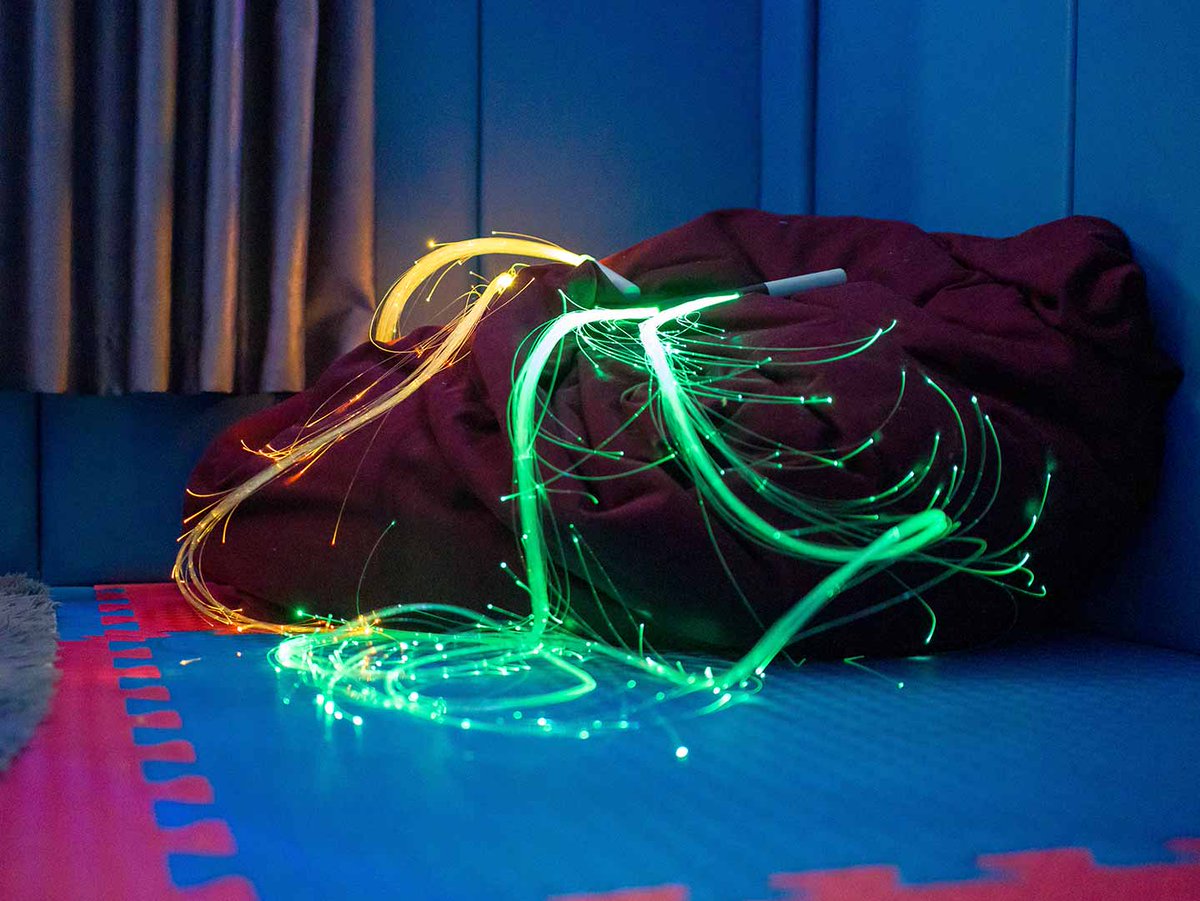 ❀ ˆᴗˆ Benefits of a Sensory Room
orbrom.com/benefits-of-se…
Sensory rooms are specialized spaces designed to develop a person’s senses, usually through special lighting, music, and objects. 
#Autism #SpecialEducation #Education #Cambodia #EducationCambodia #OrbRom #AutismCambodia