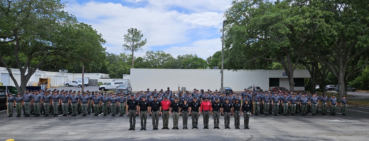 🌟𝐓𝐑𝐀𝐈𝐍𝐈𝐍𝐆 𝐀𝐂𝐀𝐃𝐄𝐌𝐘 𝐓𝐔𝐄𝐒𝐃𝐀𝐘🌟 This Training Academy Tuesday, we spotlight our incredible cadets and recent graduates! At the Sheriff's Training Academy, we're committed to nurturing the next generation of law enforcement leaders, and this week, we're