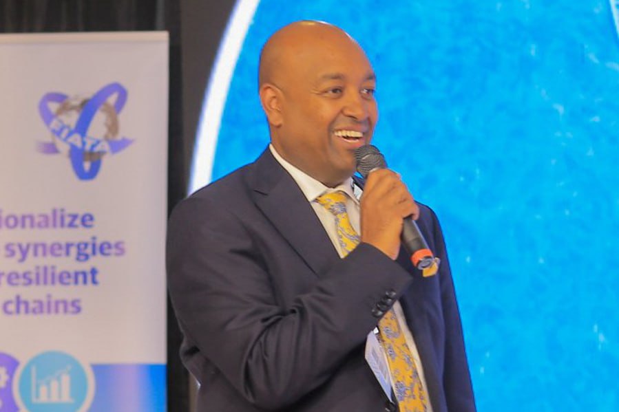 #LocalNews | Freight forwarders vies to host largest annual global logistics event

The Ethiopian Freight Forwarders and Shipping Agents Association (EFFSAA), a lobby organization for logistics,

Read More 👉 capitalethiopia.com/2024/05/13/fre…