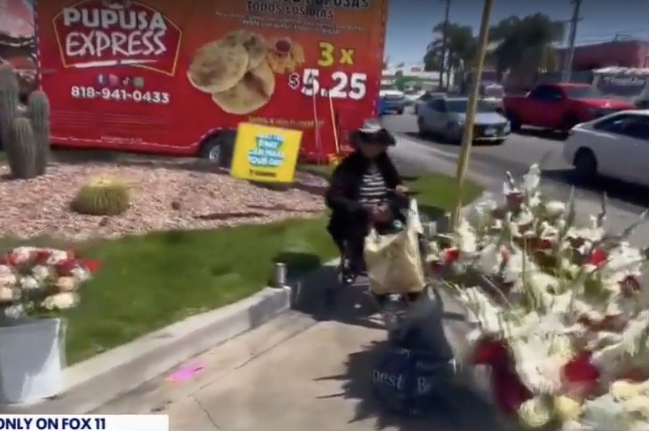 LAPD arrested an 83-y/o grandma on Mother's Day for selling flowers without a permit. The arrest was streamed live on social media and people arrived and bought all of her flowers, offering to pay her fines, too.
yahoo.com/news/cops-call…