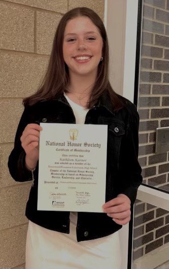 Congratulations to Kathleen Karner for being inducted into the National Honor Society last night! We are so proud of you! 📚

@KathleenKarner 

#STUDENTathlete