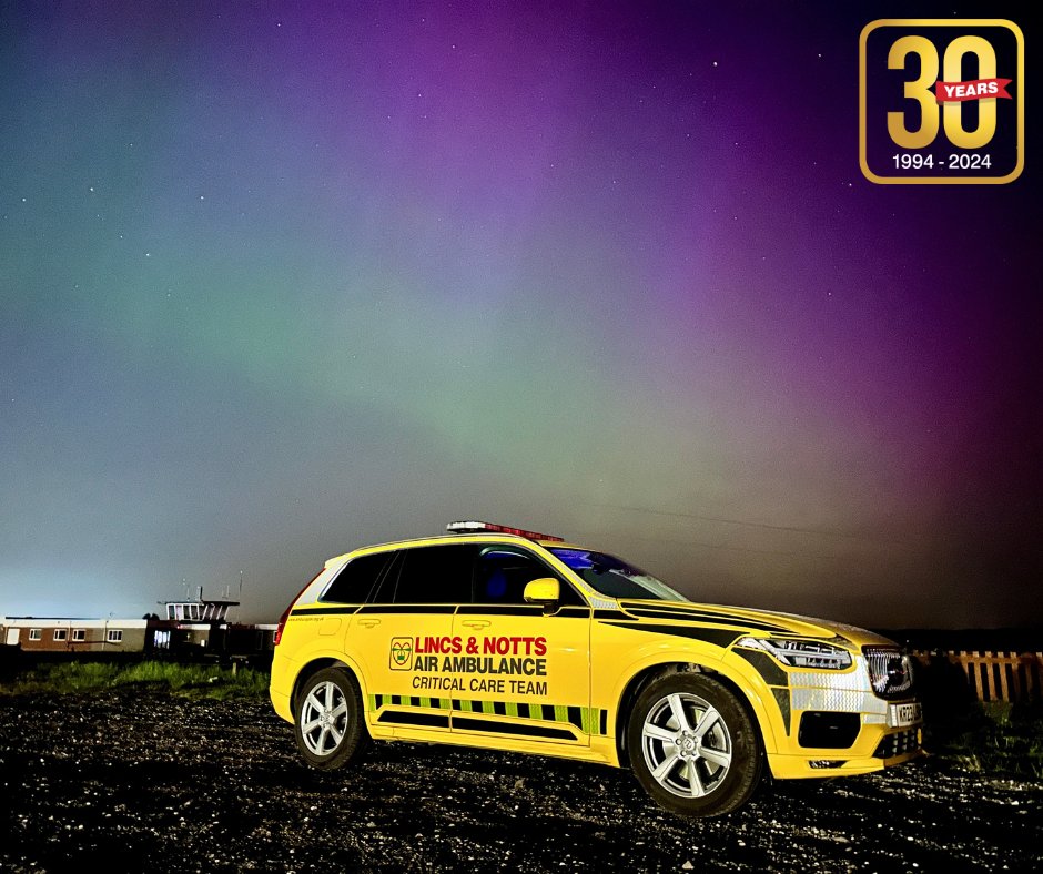 This weeks #ViewFromTheCrew has the most magical backdrop!🤩

#northernlights #auroraborealis #30yearsofLNAA