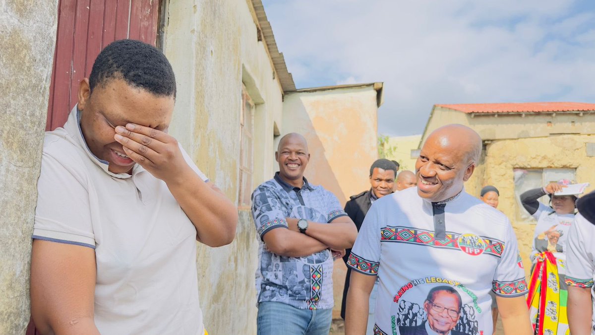 On the Move Media tweet media