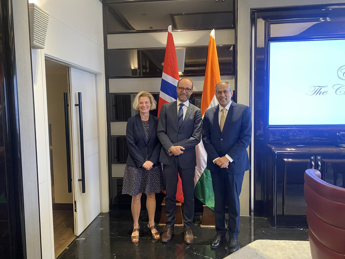 Successful Foreign office Consultations between India and Norway in New Delhi today.

Led by @AmbKapoor @ttlar we discussed our growing and robust partnership. 

Norway, as part of EFTA & India have recently signed a historic trade deal, and more areas of cooperation on the rise!