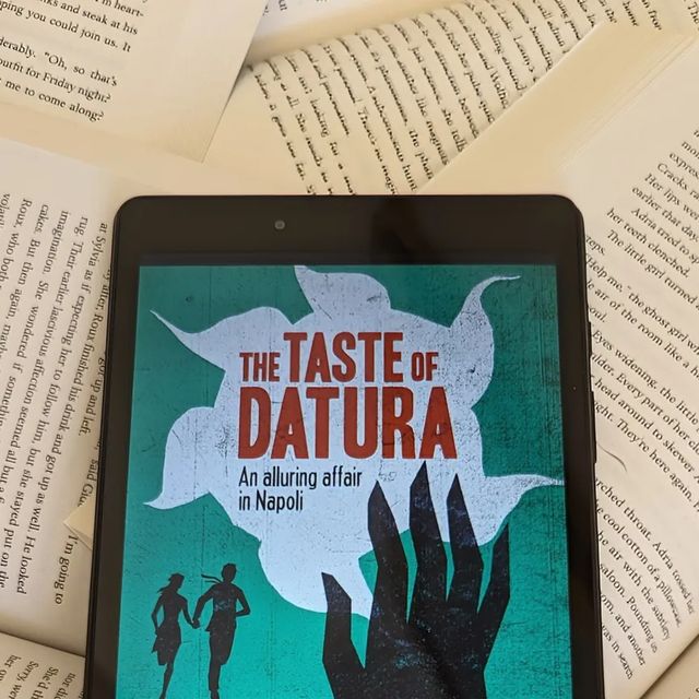 Just finished @DarciaHelle's Instagram interview with #LorenzoPetruzziello about his #NewRelease, #TheTasteOfDatura, and I'm hooked! This noir-inspired #mystery is definitely going on my #TBRlist. Check it out - pictbooks.review/EH1z68b5