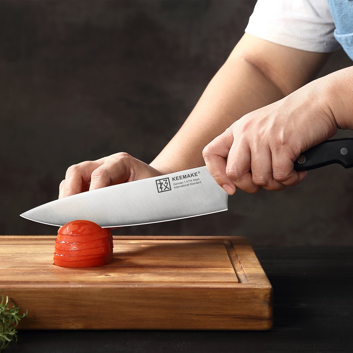 Add style to your kitchen with the KEEMAKE 8-inch Chef's Knife! Its sleek design and black ABS handle exude elegance and warmth, making it a standout addition to any kitchen decor. Elevate your cooking experience with KEEMAKE! 🌟🔪 #KitchenStyle #CookingInspiration #KEEMAKEKnife