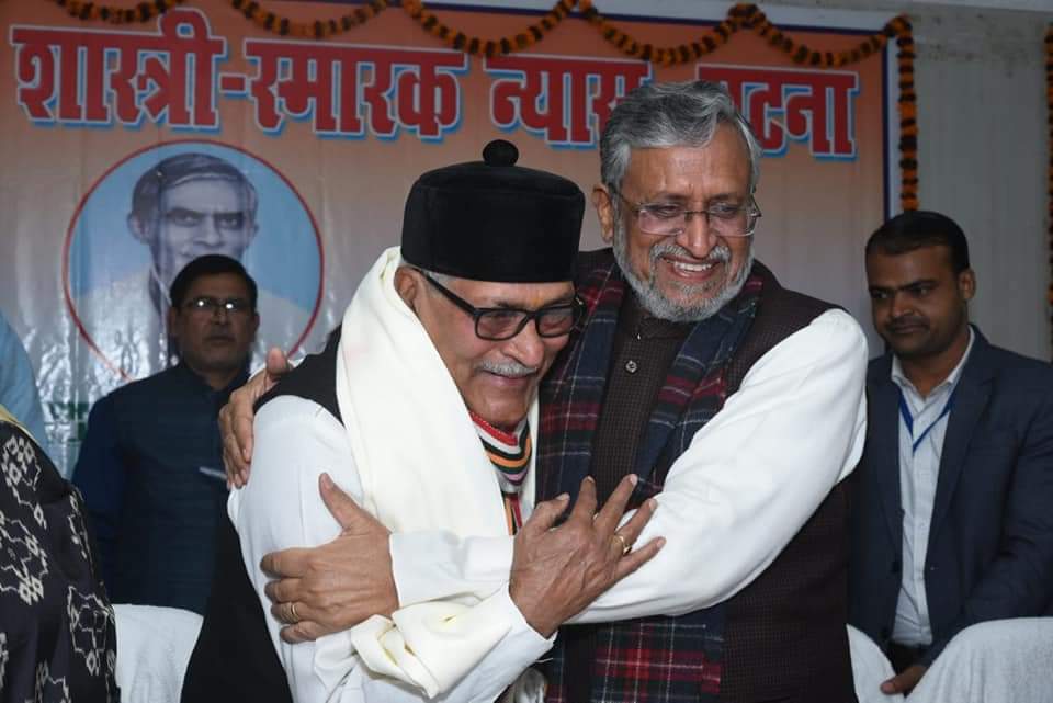 RamashishRSS's tweet image. निःशब्द हूं, अलविदा मित्र! आप अद्वितीय थे। प्रत्येक दायित्व में आप धरती के दिनमान थे। विनम्र श्रद्धांजलि सुशील जी !