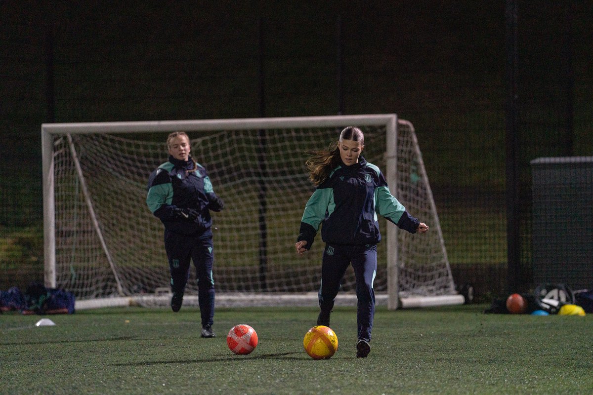 Calling footballers of the future 🚨 

We're holding trials for the Girls Team and ETC. Applicants will be contacted with the relevant information once the form below is completed.  

Apply here 🔗 forms.office.com/e/KRtvXYd7Rh