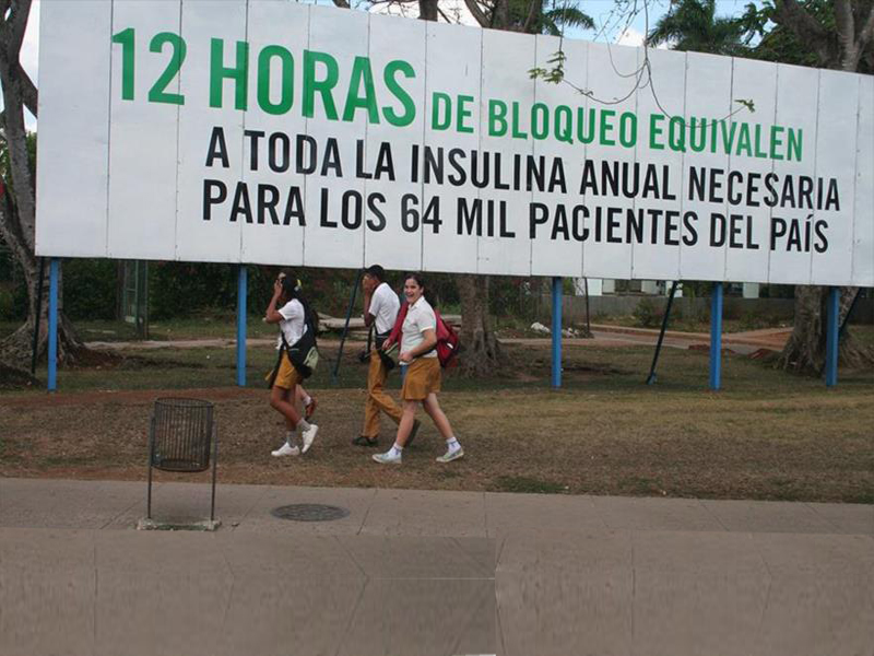 EE.UU. prohibió venta de alimentos y medicinas a Cuba hace 56 años. #NoMasBloqueoACuba @CubaMined @DPEVillaClara @dmequemadodeguines