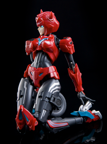 JQ_TREND's tweet photo. [予約注文] おもちゃ 変形 ロボット Collection Space CS-02 LittleRed

発売予定：６月
https://t.co/YhiNyOexfH

#CollectionSpace https://t.co/MAFi8ZGdHh