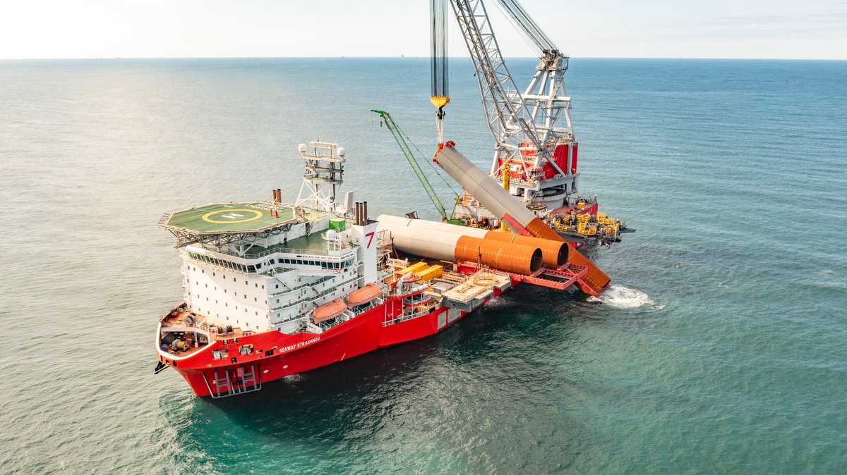 Together with our delivery partners we're making excellent progress on foundation installation with all 95 monopiles and transition pieces on Dogger Bank A and the first monopiles and transition pieces on Dogger Bank B now installed @seaway7 @sserenewables @Equinor_UK #Vårgrønn