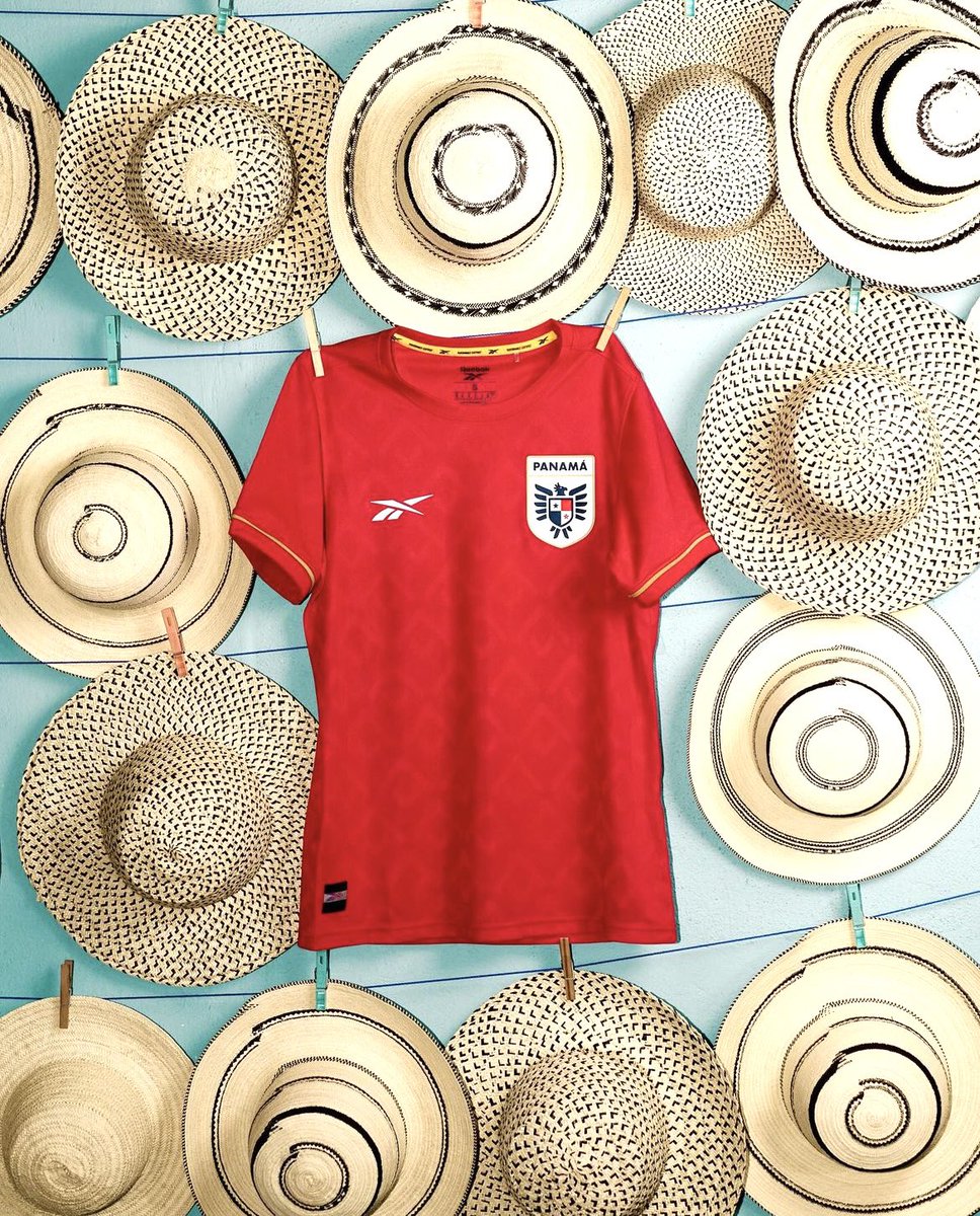 Nova camisa do Panamá (@fepafut) para a Copa América.🇵🇦 Grupo C Bolívia🇧🇴 Estados Unidos🇺🇸 Panamá🇵🇦 Uruguai🇺🇾 Linda, @Reebok! #CopaAmerica #Panama