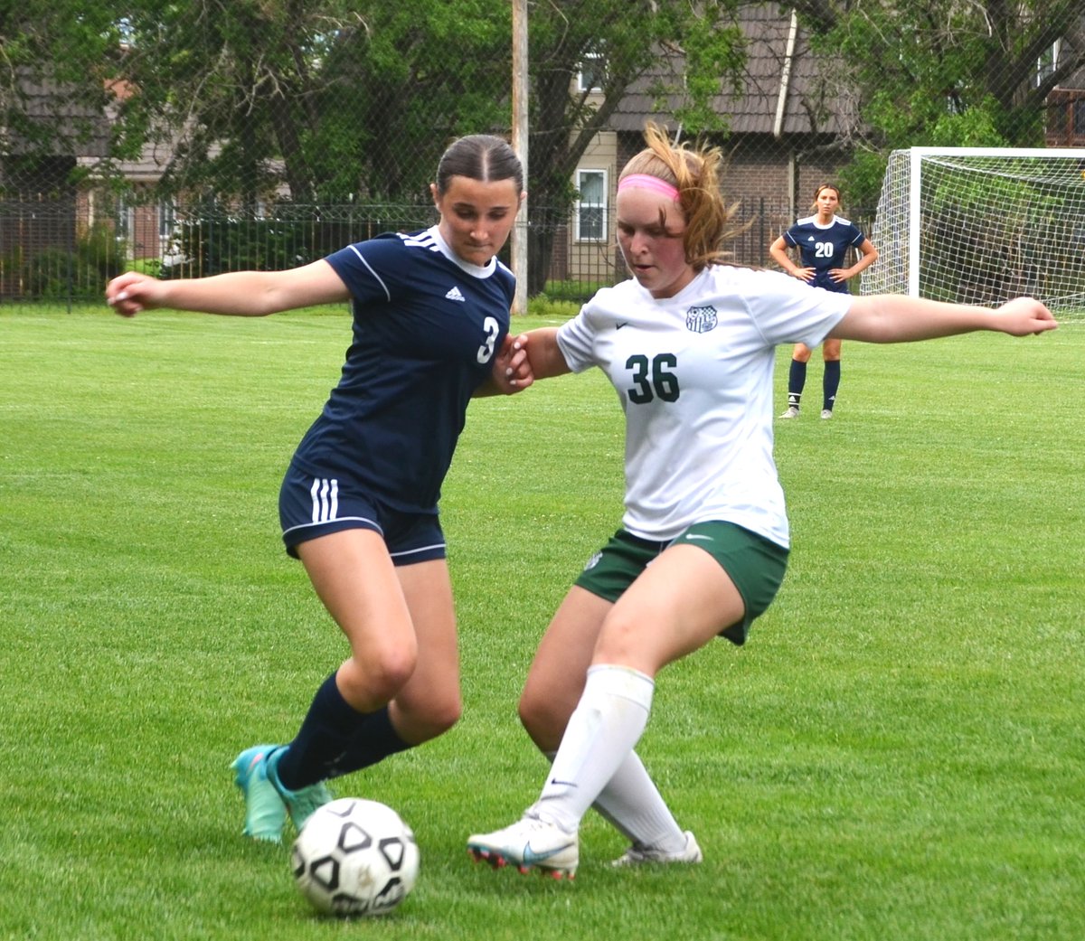 . @haydensoccer_ comes alive in second half for 4-0 Class 4A-1A regional win over Mulvane. @HaydenHigh ... loom.ly/e5sO6kg