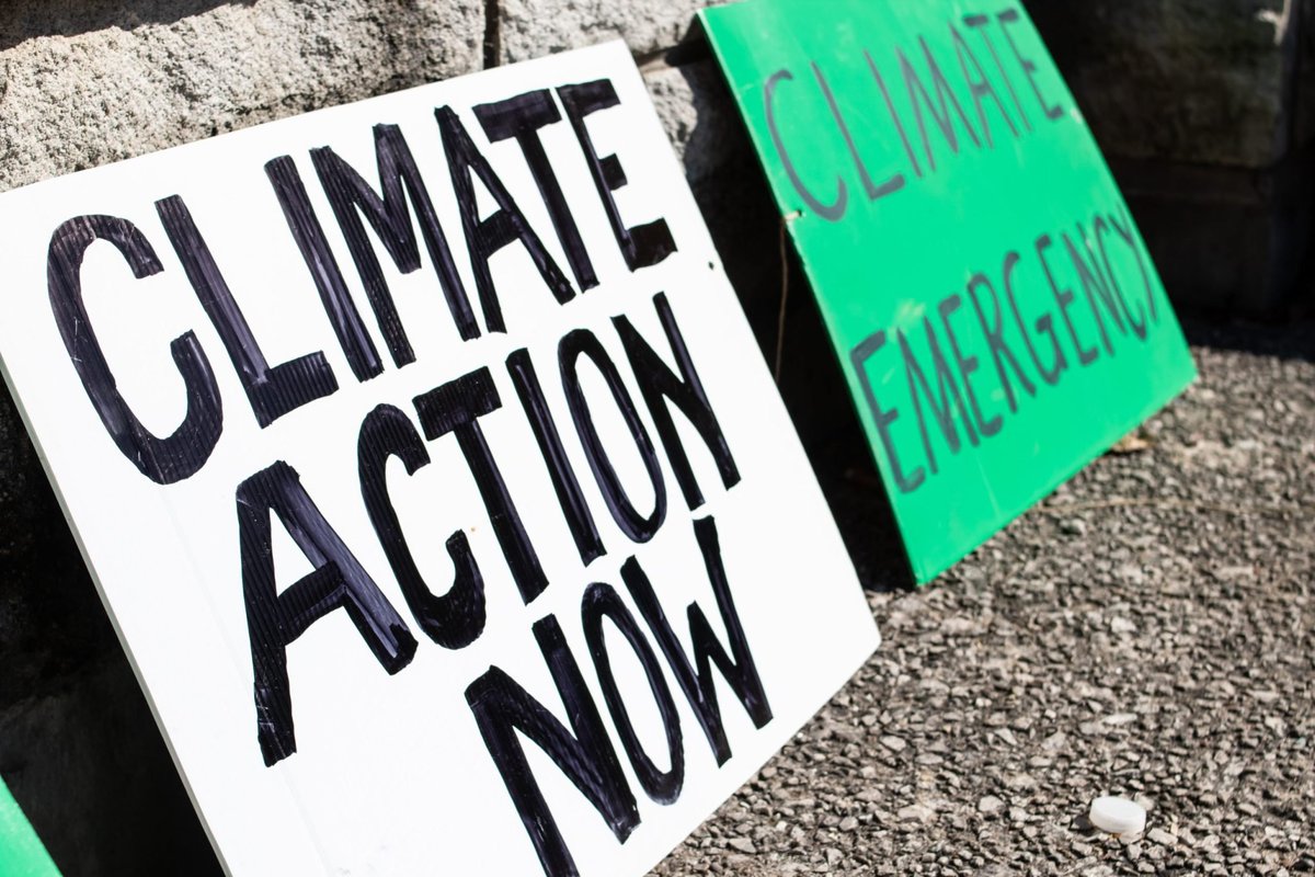 Climate Leadership and Governance Make UK Council Climate Action Easier @ClimateEmergUK details how climate leadership and good governance are crucial to improving council climate action and help achieve Net Zero. Read below 👇 chamberuk.com/making-uk-coun… #ClimateActionNow