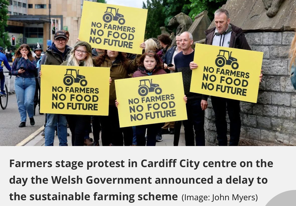 Hats off to the Welsh farmers. 🏴󠁧󠁢󠁷󠁬󠁳󠁿🚜 Their relentless coordinated campaigning has pressurised the Welsh government into delaying their controversial sustainable farming scheme. #NoFarmersNoFood