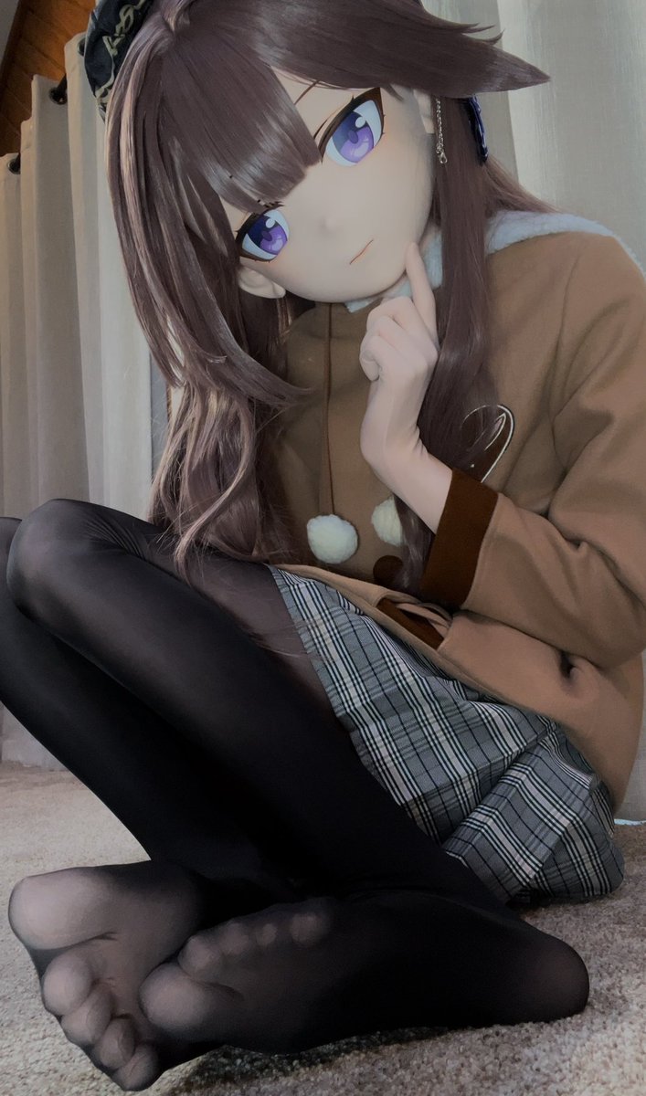 Do you like sitting down here with me?

#kigurumi #着ぐるみ