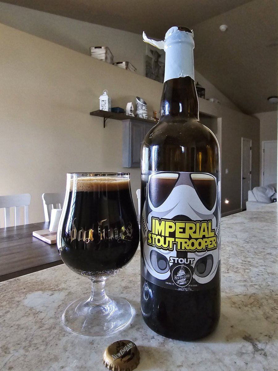 🍻 Where's all my Star Wars frens? 

Enjoyed this Imperial stout last night, very roasty and coffee forward. 

Cheers fam!
<a href="/NewEnglandBrew/">New England Brewery</a> 
#LetsBrewTogether
#SomethingsBrewing 
#craftbeer #CNFTCommunity #CNFTProject