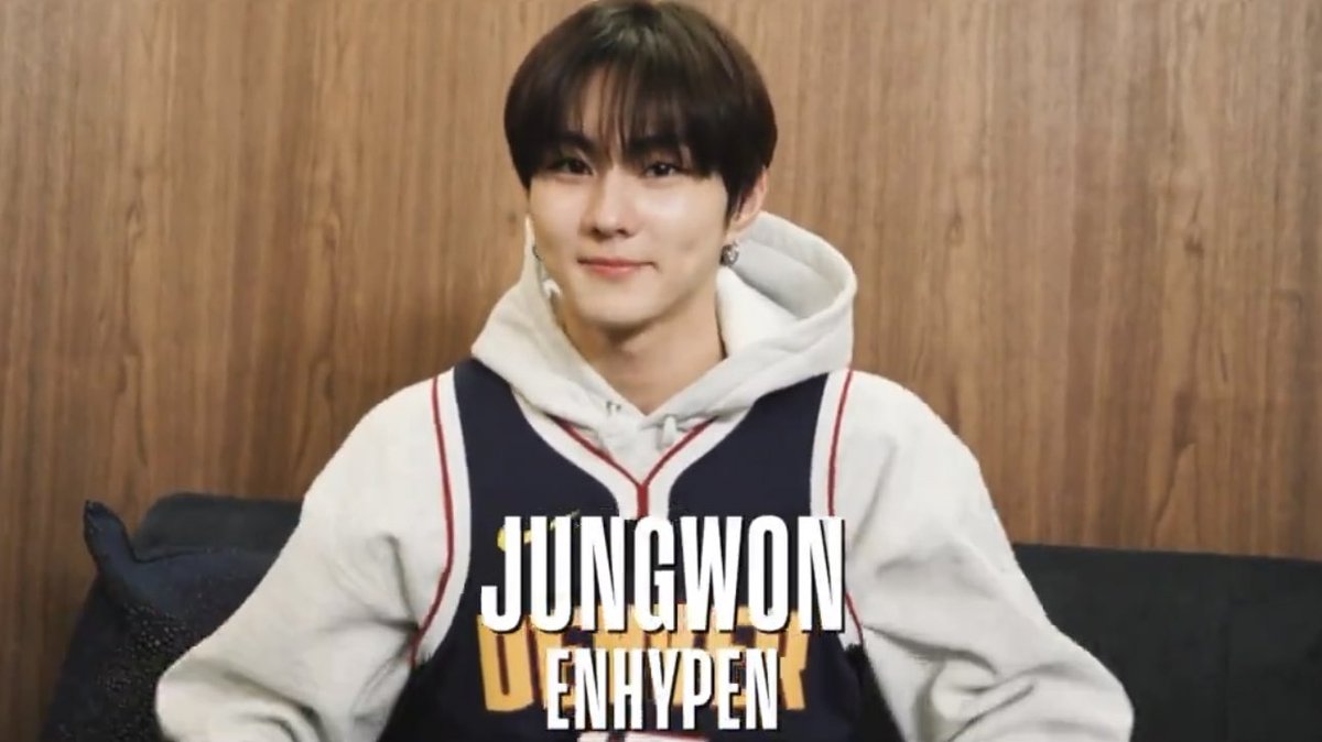 EN7ernally's tweet photo. PLAYOFF 🏀 #JUNGWON #SUNGHOON https://t.co/crB6LXpsZk