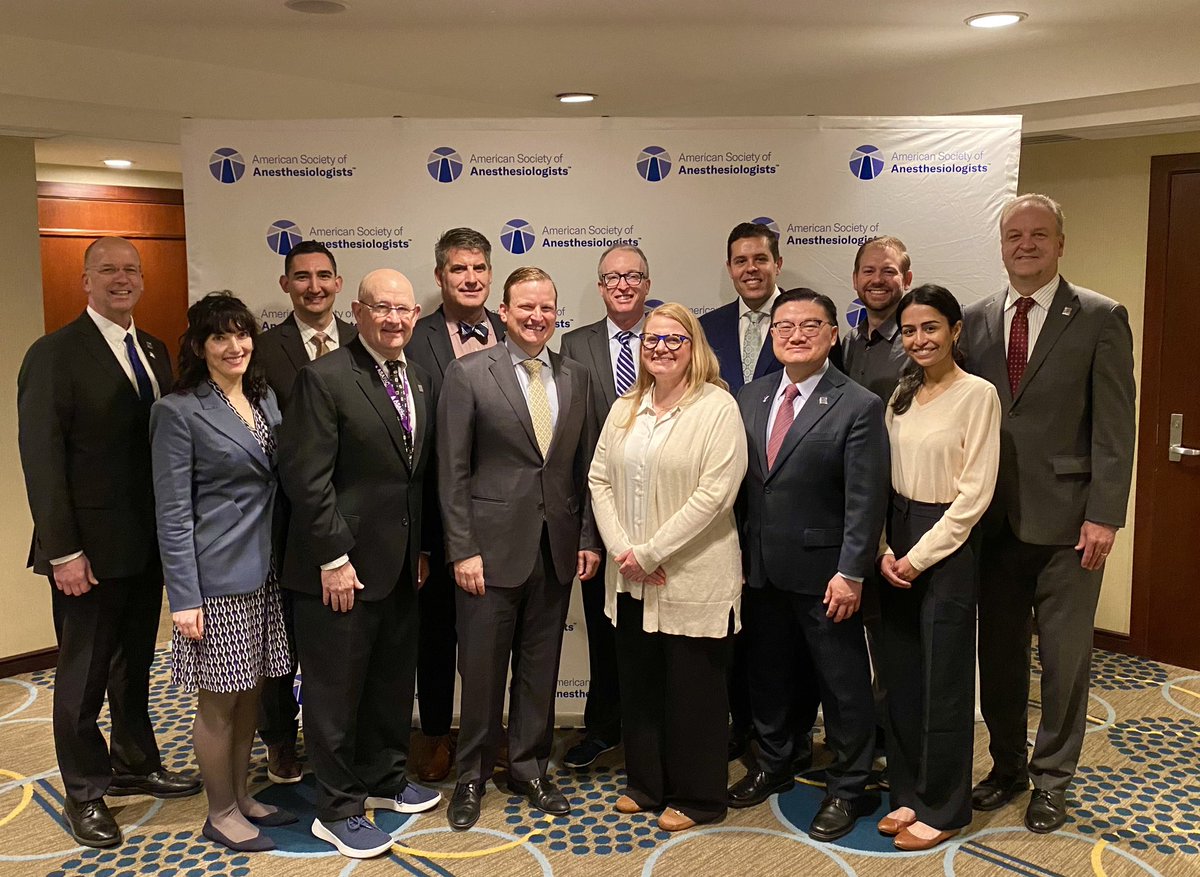 tglenskiMD's tweet image. Missouri anesthesiologists advocating in DC at #ASAWLC @ASAGrassroots @MOAnesthesia @ASALifeline @dearnoldmd @jbkjr1 @Casey12M