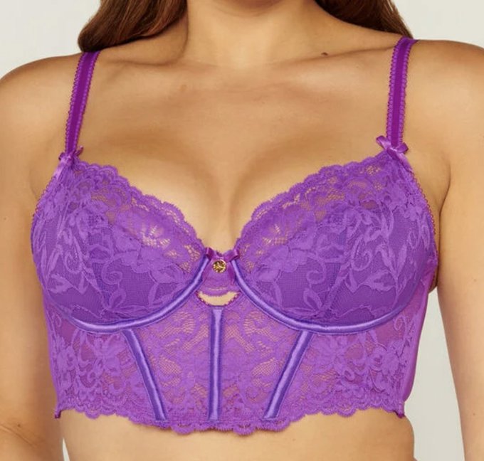 Anyone here interested in two boux avenue bras, size 34E? Paid &pound;60 for the two, never worn, labels still