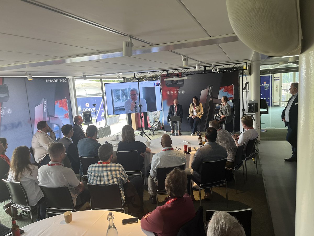 Rhyno_24's tweet photo. A full house, for the #Sustainable Forum! ♻️ 🌲 

#ThankYou to our valued customers, partners and consultant community, for your involvement and engagement! 🙏 

@SharpNEC_UK #SharpNEC #DisplaySolutions #SustainableTechnology @PeerlessAVEU #PeerlessAVEU #TheAVShowcase https://t.co/YmYX2IyfQG
