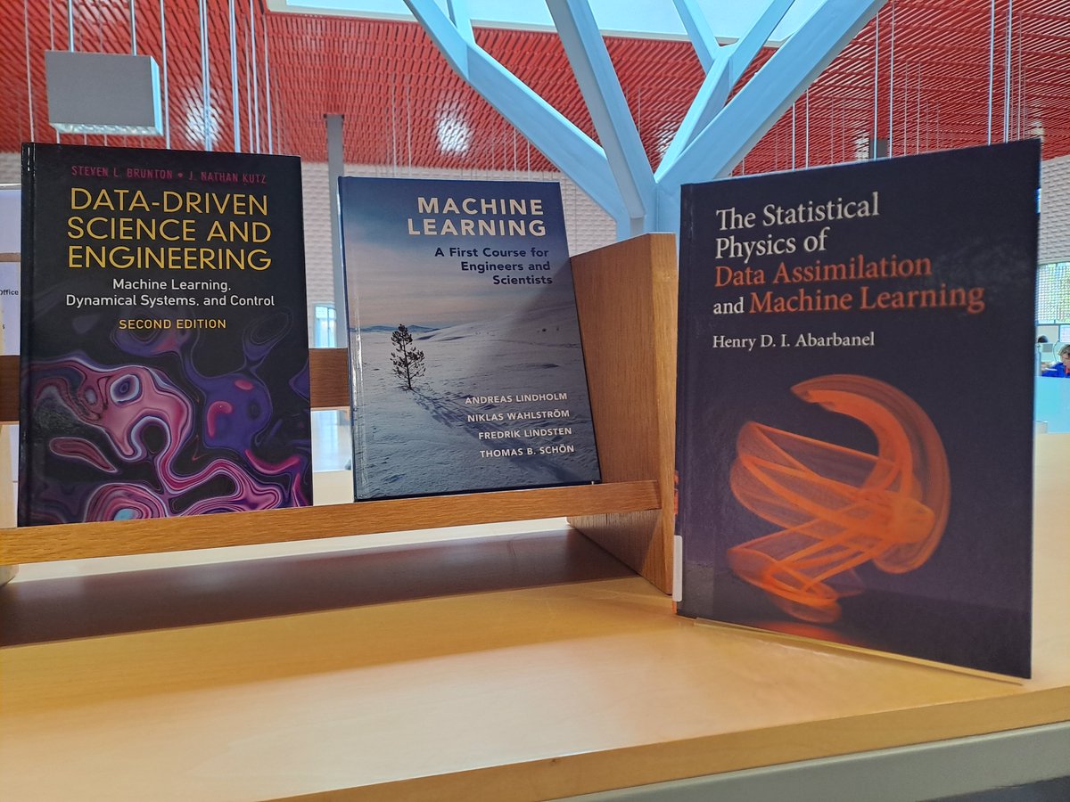 We have some new books at the Chemistry Library! Remember, anyone at @ChemCambridge can recommend a book, journal, or online resource. Visit our website to find out how: www-library.ch.cam.ac.uk/recommend-book…