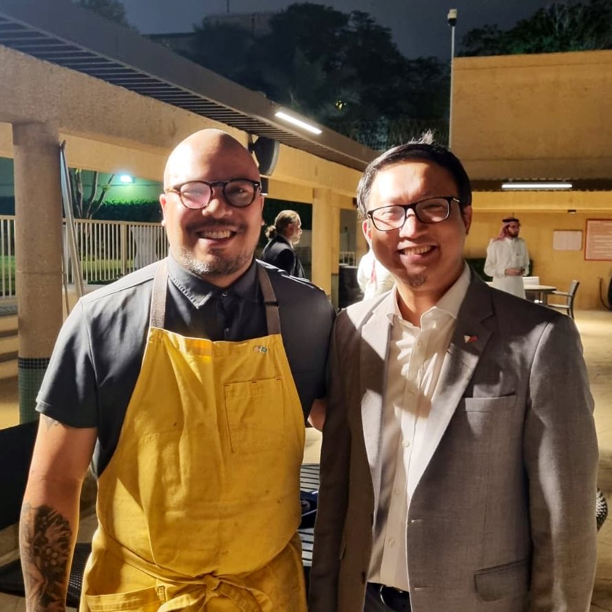 Rommel Romato tweet media