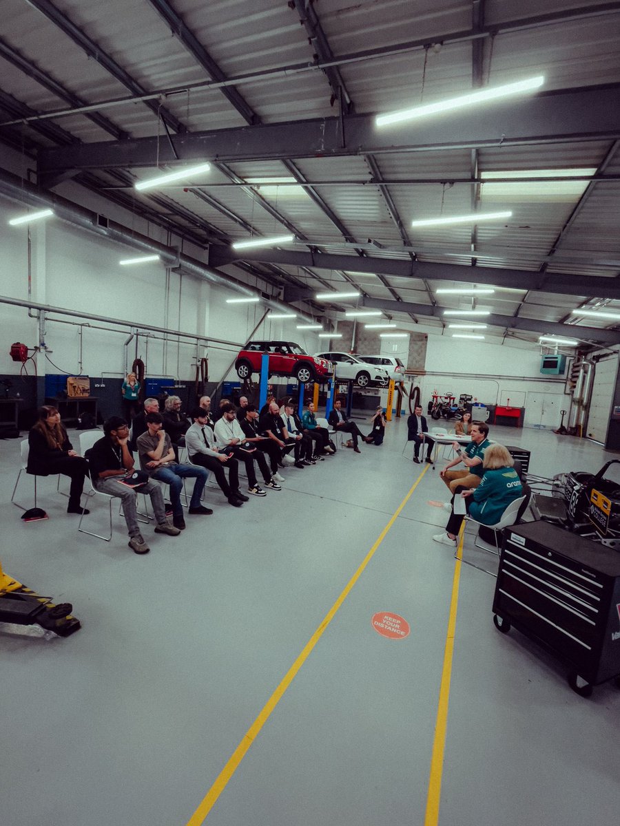The selected winners will join us behind the scenes at the AMRTC for a week of exclusive access, where they will enhance their knowledge of working on F1 cars under the mentorship of our skilled mechanics. @Valvoline