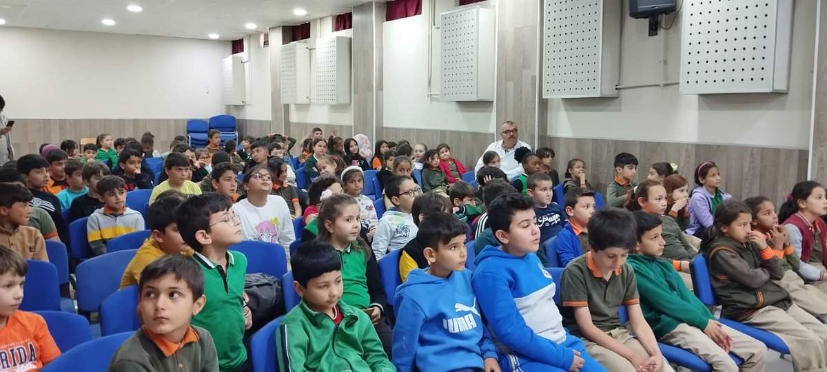 Senaysultanuc's tweet photo. Sıraç Aydıntaşbaş ilkokunda çok güzel ağırlandık. Müdürümüze ve öğretmenlerimize teşekkür ediyorum https://t.co/1ECiaPQ18j