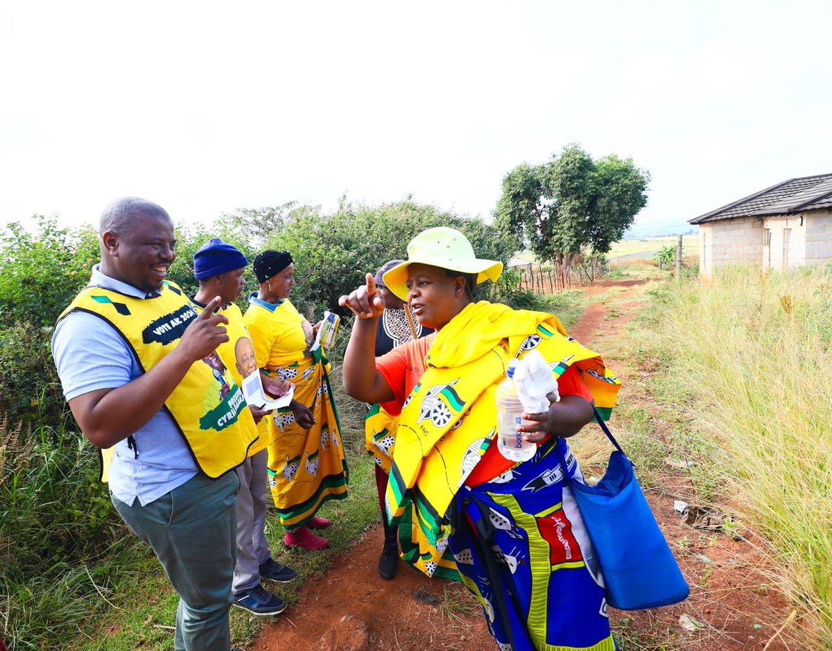 Comrade Sipho Hlomuka, led a vibrant door to door for the ANC in Mzala Nxumalo region ahead of the upcoming elections. The one on one interaction proved to be essential in strengthening the ANC's presence in this pivotal region. Cde Hlomuka addressed local concerns, and showcased…