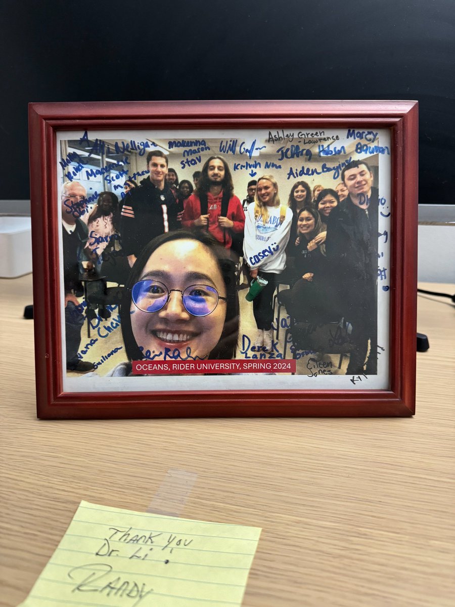 XIA LI (@xiali_uu) on Twitter photo Absolutely thrilled to receive this thoughtful gift from Prof. Randy Kertes and all the students at <a href="/RiderUniversity/">Rider University</a>!!! Last month, I had the honor of giving my first guest lecture on climate change to a class of ~33 students. Feeling truly encouraged!!! <a href="/PrincetonCIMES/">Cooperative Inst. for Modeling the Earth System</a> Absolutely thrilled to receive this thoughtful gift from Prof. Randy Kertes and all the students at <a href="/RiderUniversity/">Rider University</a>!!! Last month, I had the honor of giving my first guest lecture on climate change to a class of ~33 students. Feeling truly encouraged!!! <a href="/PrincetonCIMES/">Cooperative Inst. for Modeling the Earth System</a>