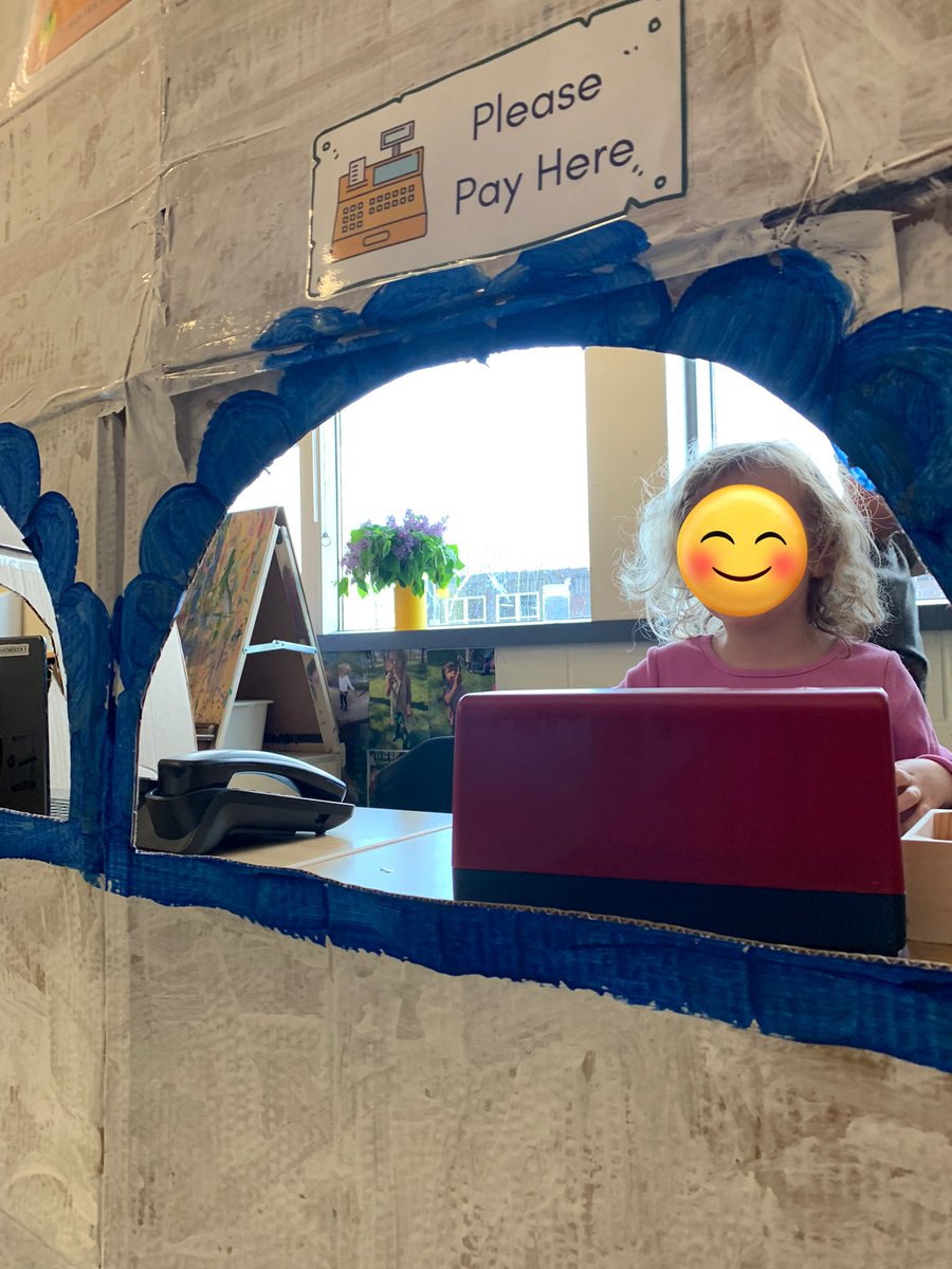 We have some hard workers in our garden centre, making sure students have enough healthy fruits and veg growing <a href="/TVDSBKinder/">TVDSBKindergarten</a>