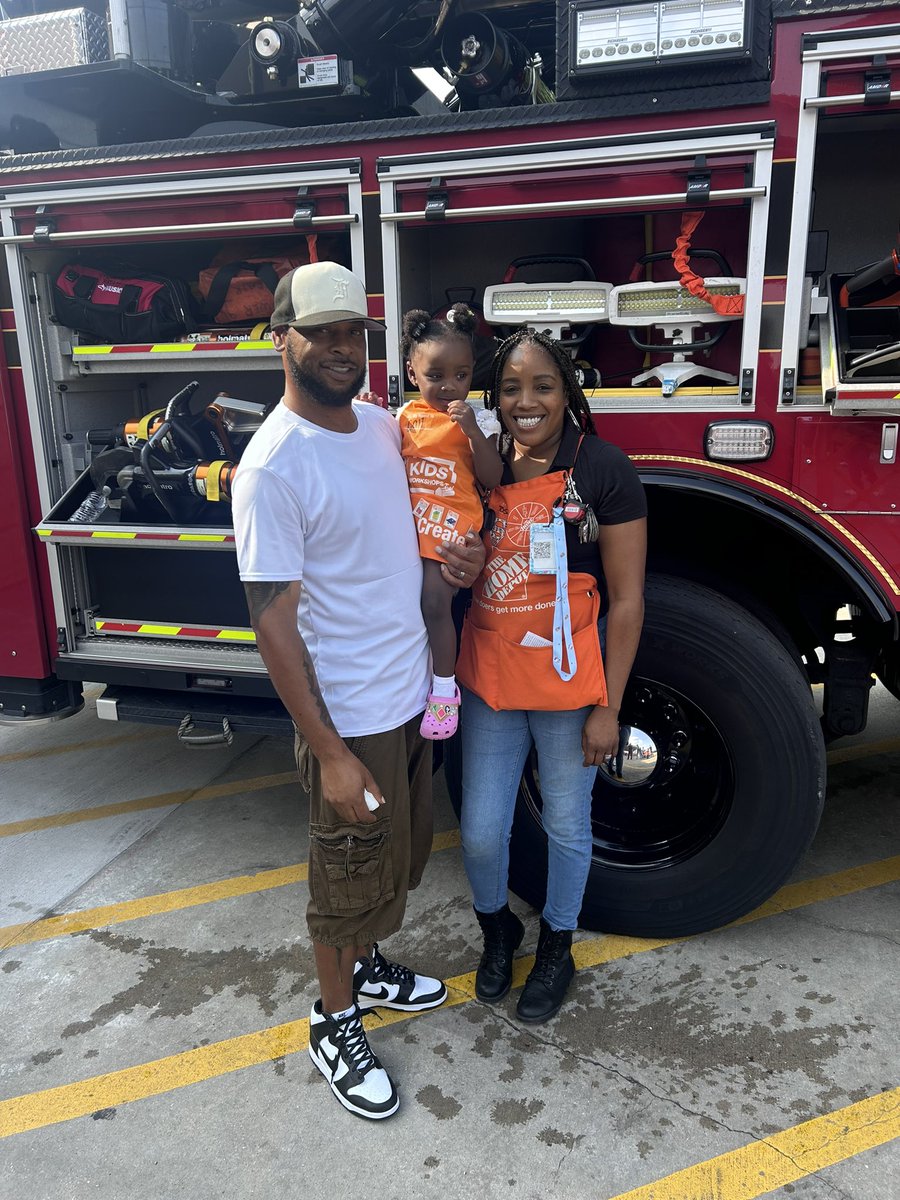Celebrating 5 years Strong with the Home Depot and celebrating our little HD baby 2nd Birthday.. Congrats to us ❤️❤️🎂🎊🎉