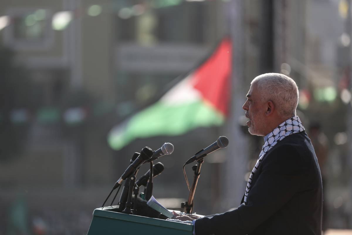 📰 ABD medyasından New York Times’ın Hamas’ın Gazze Lideri Yahya Sinvar hakkındaki analizi: 

“Yahya Sinvar; İsrail toplumunu analiz etme yeteneğine sahip, şiddetli bir rakip ve yetenekli bir siyasi aktör olarak ortaya çıktı.”