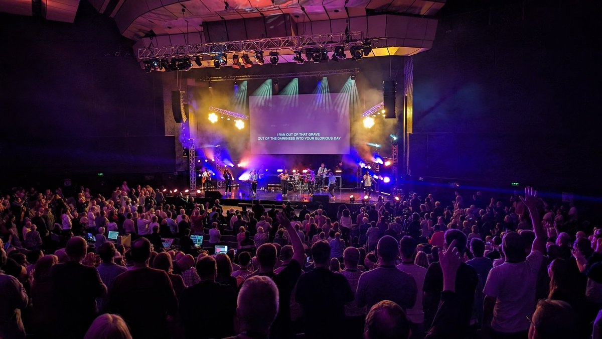 YPRobbieP's tweet photo. Amazing to be with so many @elimpentecostal ministers, chaplains, evangelists, missionaries at the @ElimLeaders conference. https://t.co/F3qbJ4Gbuf